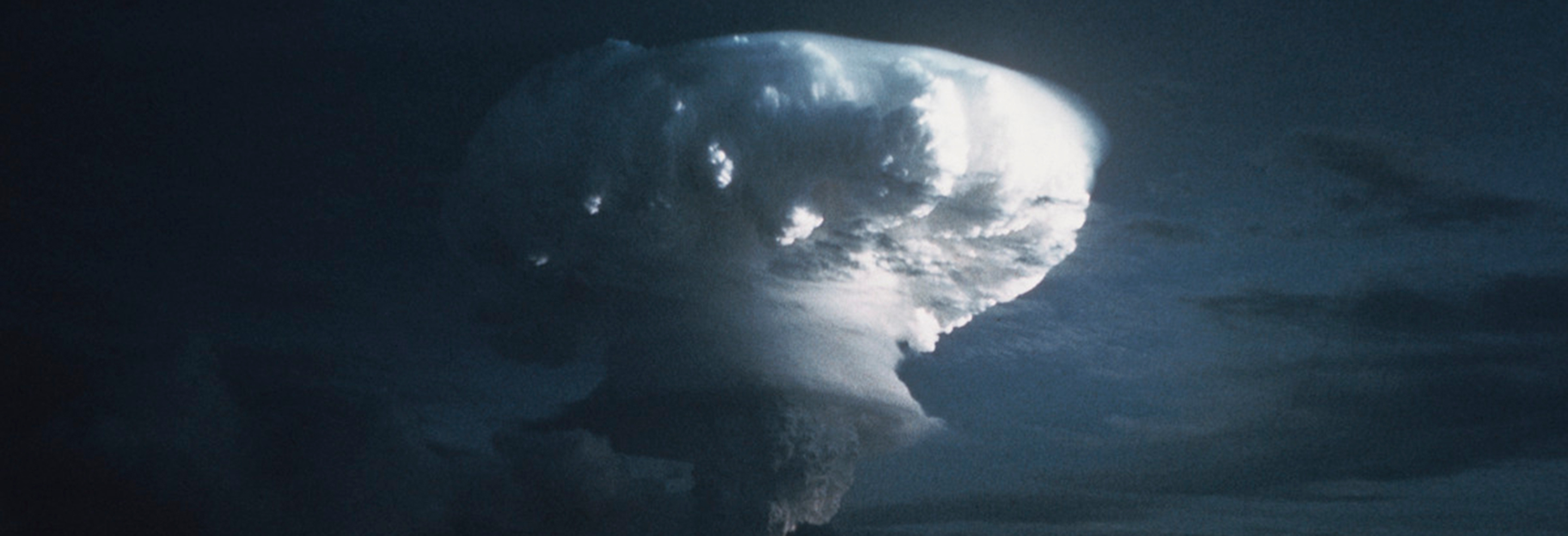 BRITISH HYDROGEN BOMB TESTS AT CHRISTMAS ISLAND, 1962 - 1963