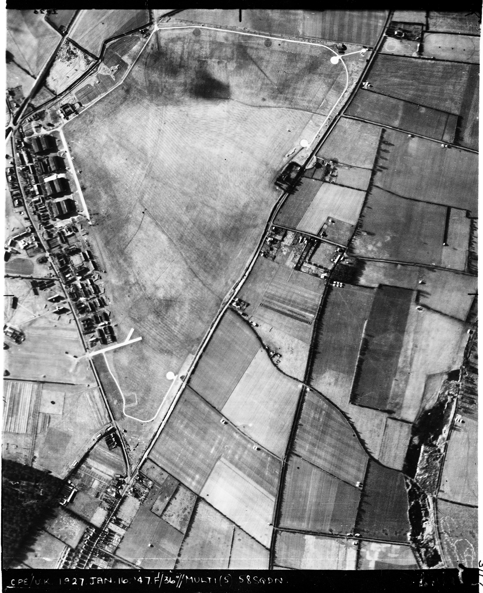 Aerial photograph of Andover airfield looking west, 16 January 1947. Photograph taken by No. 58 Squadron, sortie number RAF/CPE/UK/1927. English Heritage (RAF Photography).