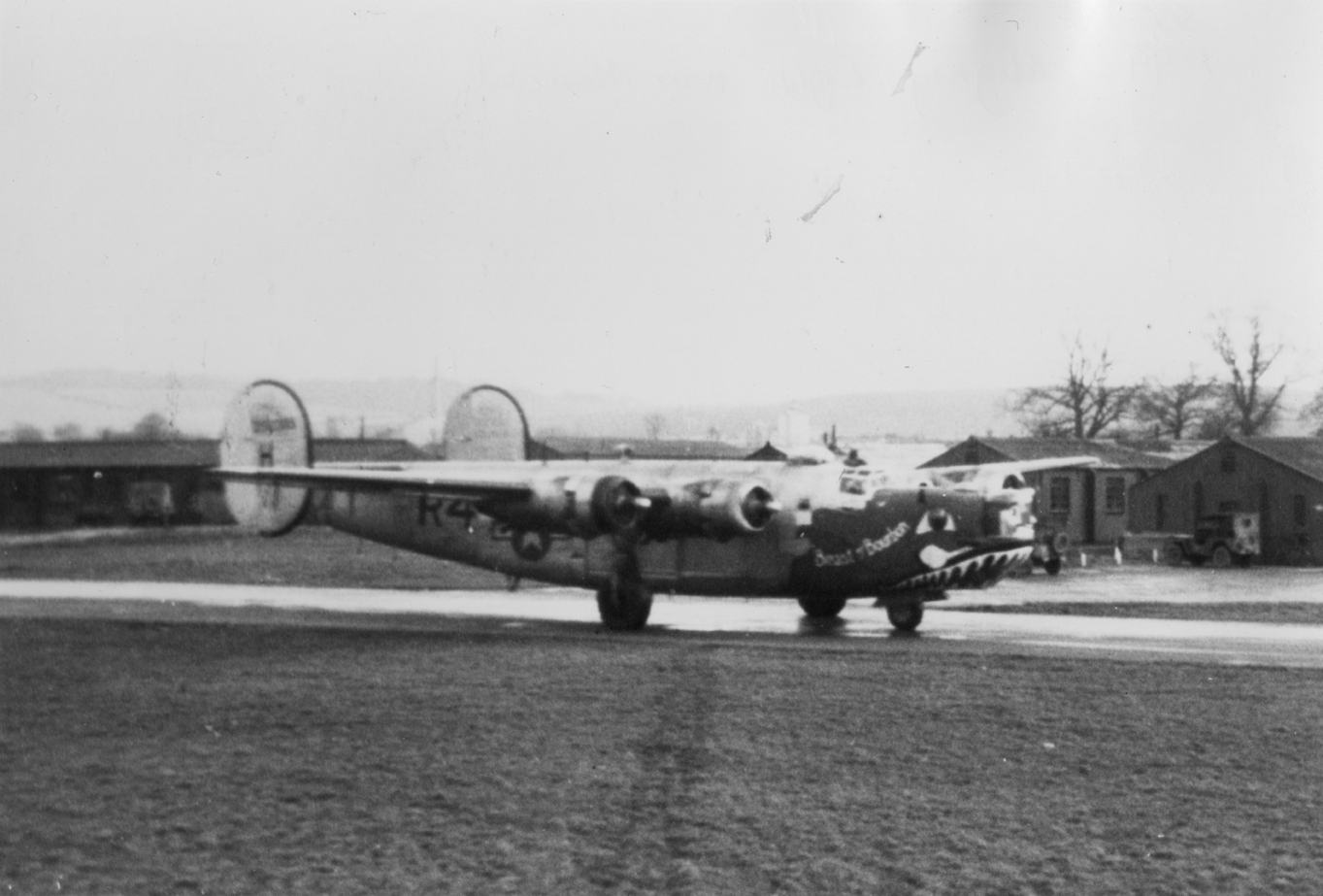 A shark mouth B-24 Liberator (serial number 42-50385) nickname "Beast of Bourbon" of the 482nd Bomb Group at Cheddington, 1945.