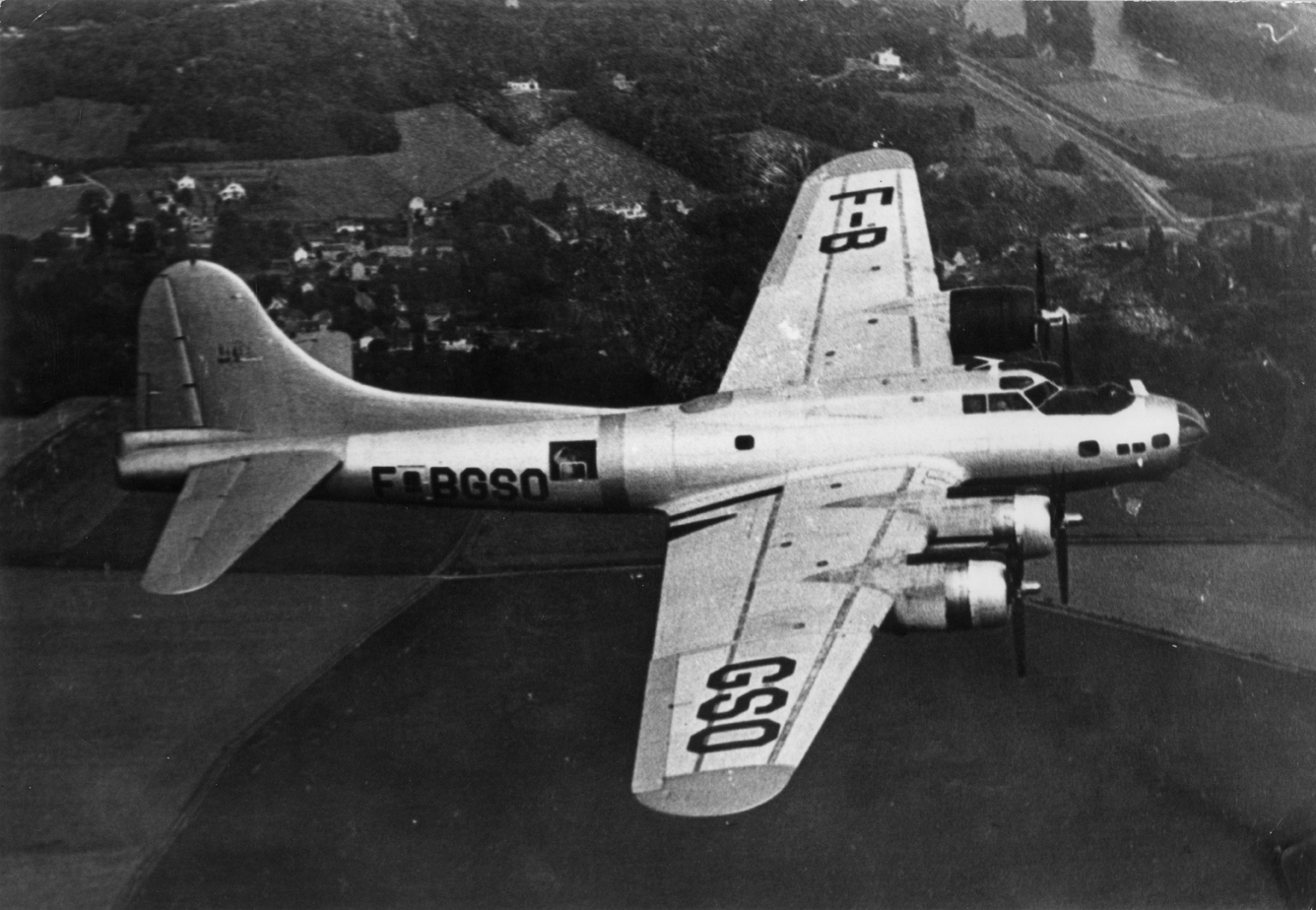 A modified B-17 Flying Fortress (FBGSO, serial number 44-8889) used by the Institut Géographique National, France, for aerial surveys. First handwritten caption on reverse: '44-8889, Le Bourget 1976.' Second handwritten caption on reverse: '8 Septembre 1976.'