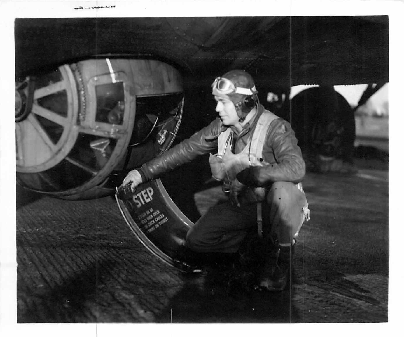 media-30985.jpeg | American Air Museum