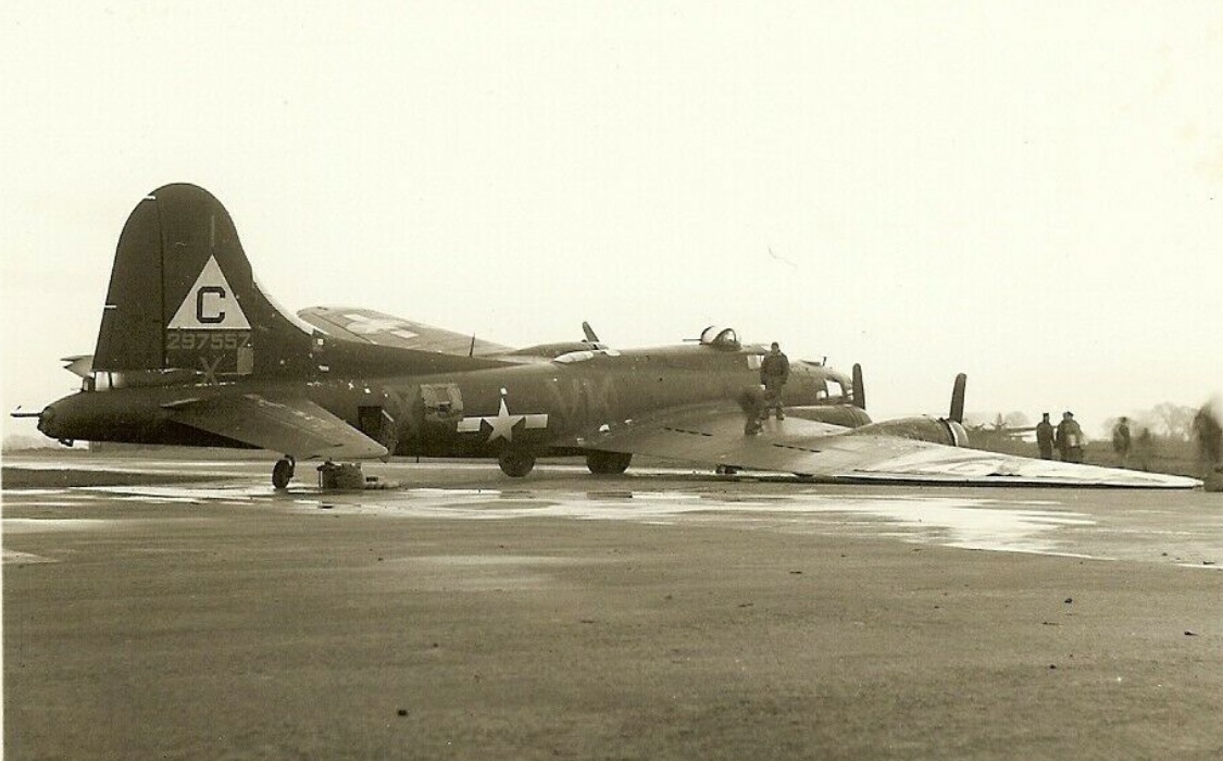 media-38633.jpeg | American Air Museum