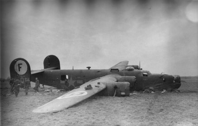 445th Bomb Group | American Air Museum