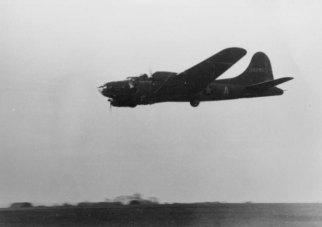 401st Bomb Squadron | American Air Museum