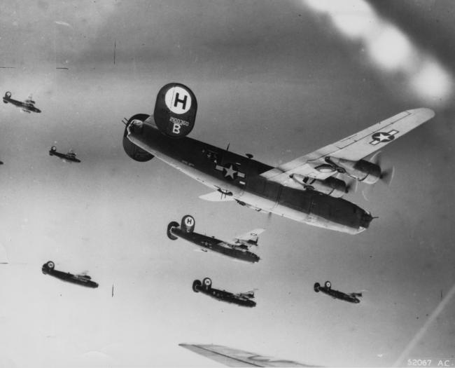 448th Bomb Group | American Air Museum