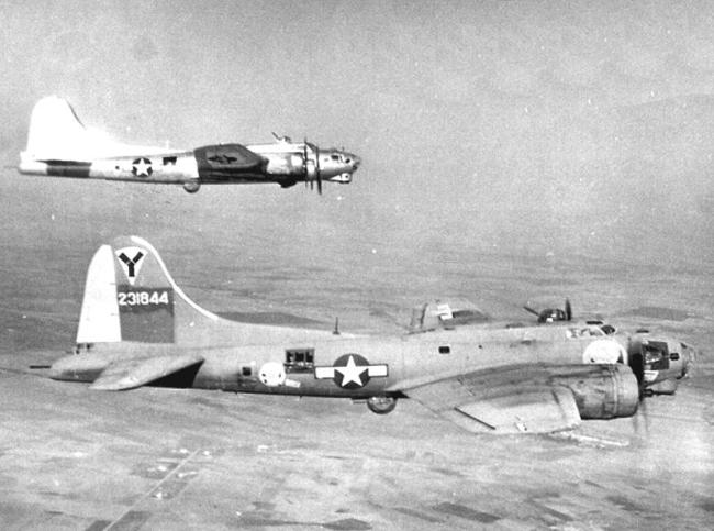 772nd Bomb Squadron | American Air Museum