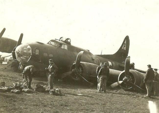 42-38013 | American Air Museum