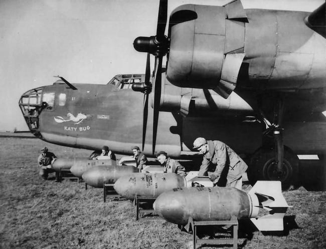 328th Bomb Squadron | American Air Museum