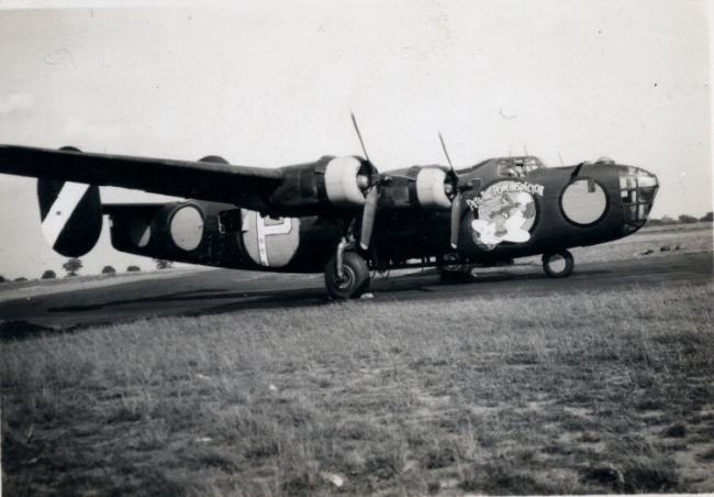 42-40370 | American Air Museum