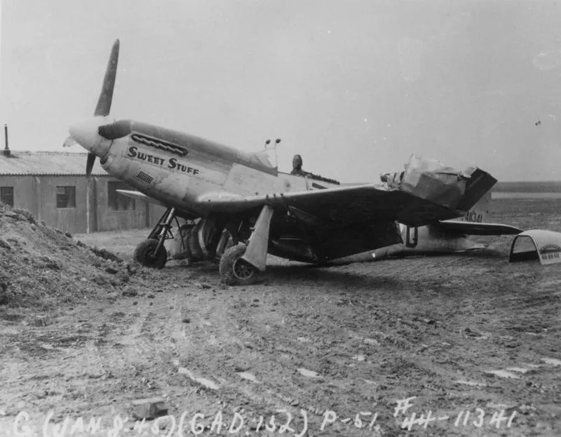 media-400856.jpg | American Air Museum