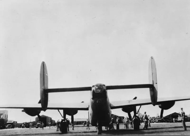 media-414007.jpg | American Air Museum